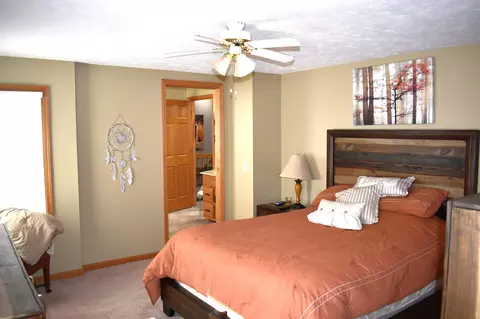 Bedroom - 4615 Salisbury, Gladwin, MI 48624 photo 5 of 17