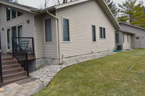 Exterior - 4615 Salisbury, Gladwin, MI 48624 photo 5 of 16