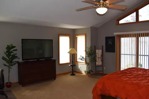 Bedroom - 4615 Salisbury, Gladwin, MI 48624 photo 3 of 17