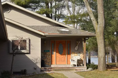 Exterior - 4615 Salisbury, Gladwin, MI 48624 photo 3 of 16