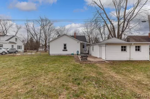 Exterior - 811 Murray, Tecumseh, MI 49286 photo 3 of 7