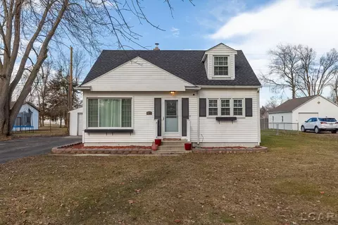 811 Murray, Tecumseh, MI 49286