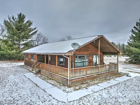 7183 W Co Rd 448, Manistique, MI 49854