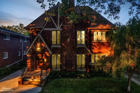 Exterior - 908 Trombley, Grosse Pointe Park, MI 48230 photo 12 of 13