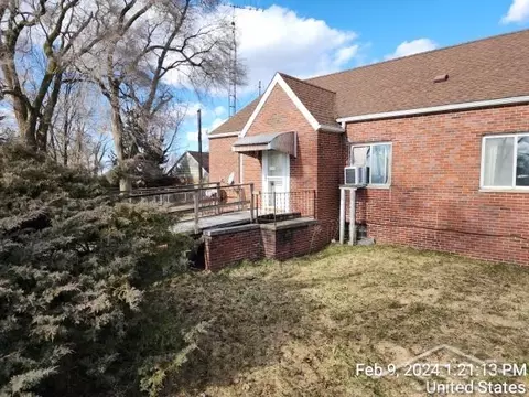 8985 Hack, Saginaw, MI 48601 photo 4