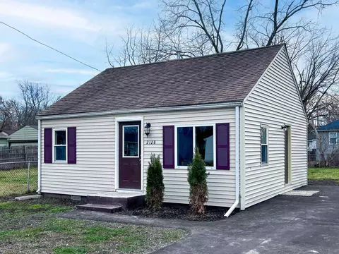 2128 Scottwood, Burton, MI 48529