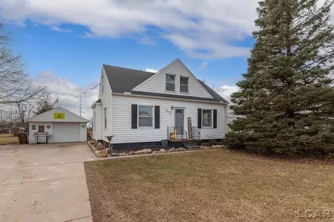 1004 Murray, Tecumseh, MI 49286