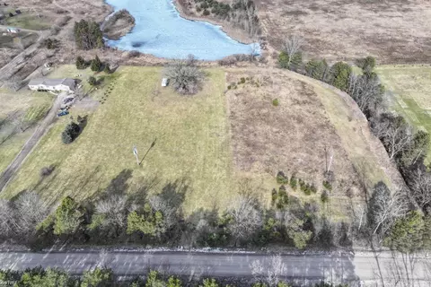11345 Farrand, Otisville, MI 48463