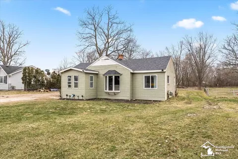 25692 Odette, Flat Rock, MI 48134