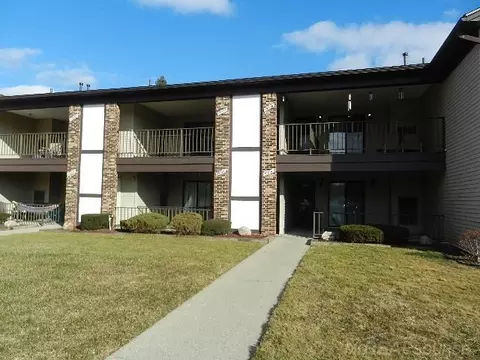 29838 Utica UNIT 25 /  2, Roseville, MI 48066