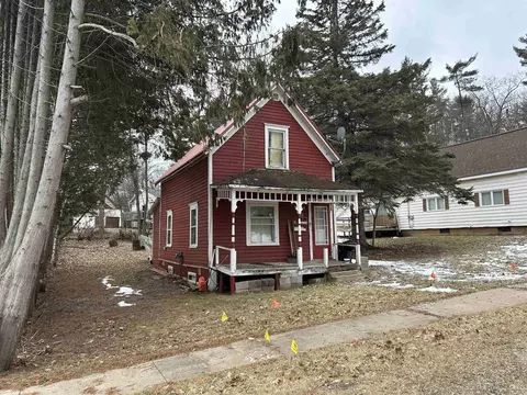 W5049 Main, Vulcan, MI 49892 photo 3