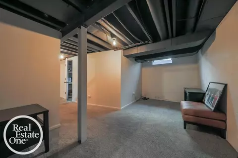 100 Mapleton, Grosse Pointe Farms, MI 48236 photo 19