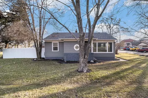 35720 Utica, Clinton Township, MI 48035