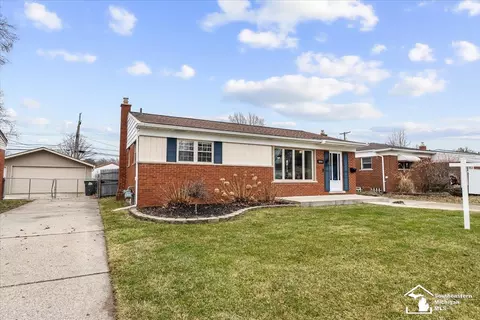 9549 Sylvester, Taylor, MI 48180
