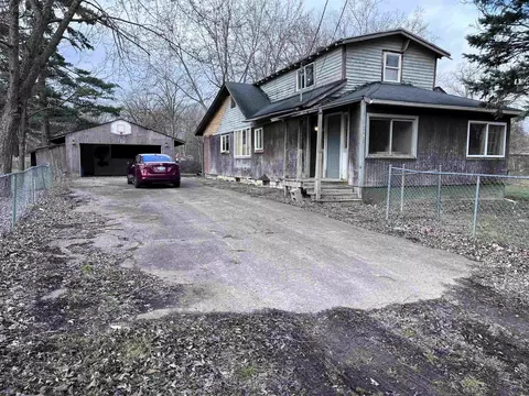 2445 Thornton, Flint, MI 48504