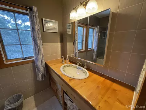 Bath - 6996 M26, Eagle Harbor, MI 49950 photo 8 of 8