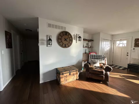 Living - 5050 S Custer, Monroe, MI 48161 photo 6 of 6