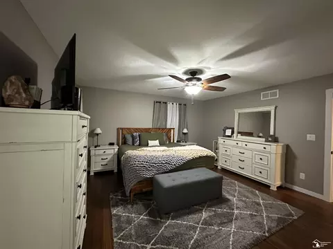 Bedroom - 5050 S Custer, Monroe, MI 48161 photo 8 of 13