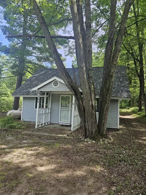 362 Shappell, Harrison, MI 48625