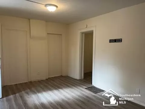 228 Adams, Monroe, MI 48161 photo 10