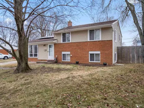 36524 Fairchild, Westland, MI 48186
