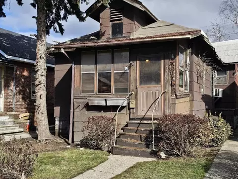 8224 Mandalay, Detroit, MI 48204