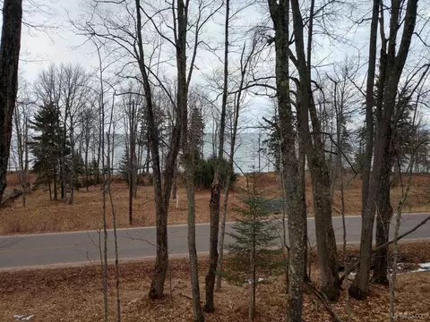 251- Parcel A Eagles Nest, Marquette, MI 49855