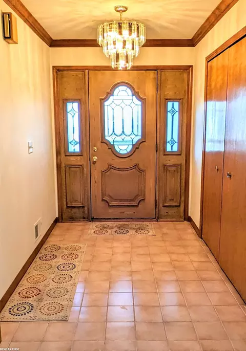 Entry Way - 16568 Stephen, Macomb, MI 48042 photo 1 of 2