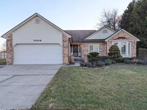 Exterior - 16568 Stephen, Macomb, MI 48042 photo 2 of 14