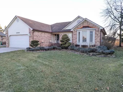 16568 Stephen, Macomb, MI 48042