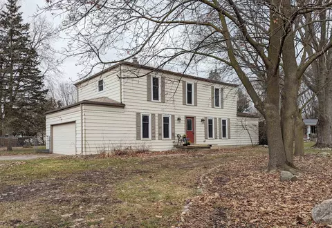 Exterior - 2111 Hermitage, Davison, MI 48423 photo 8 of 8