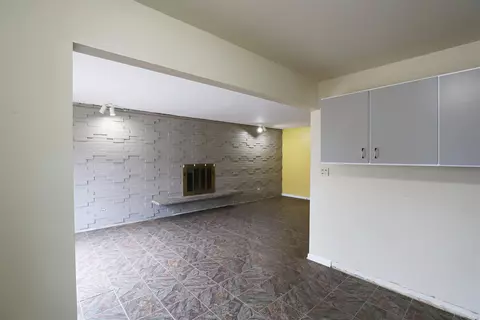Living - 2111 Hermitage, Davison, MI 48423 photo 2 of 3