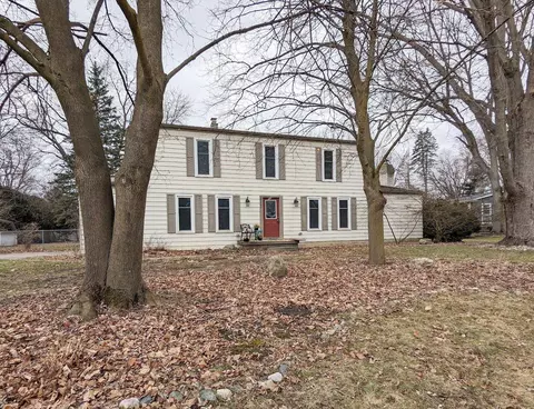 2111 Hermitage, Davison, MI 48423
