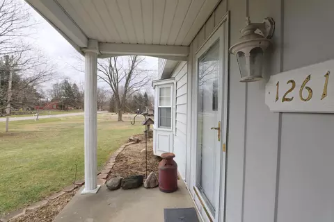 1261 N Morrish, Flint, MI 48532 photo 3