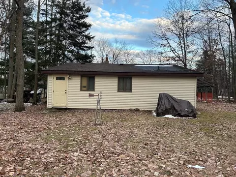 Exterior - 4887 Crestknoll, Harrison, MI 48625 photo 4 of 6