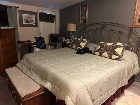 Bedroom - 4887 Crestknoll, Harrison, MI 48625 photo 1 of 2