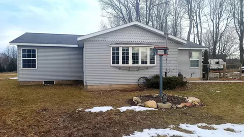 n15635 White Rapids Loop West, Wausaukee, WI 54177