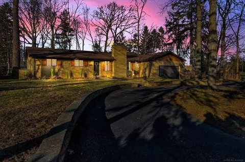 220 Stark, Rochester Hills, MI 48307