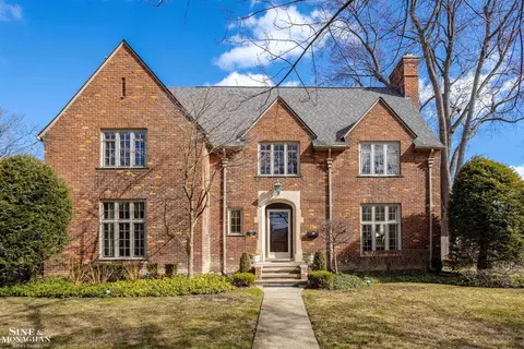 532 Lincoln, Grosse Pointe, MI 48230
