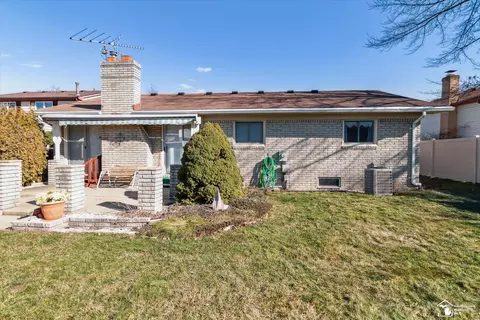 Exterior - 20644 Foxboro, Riverview, MI 48193 photo 12 of 16