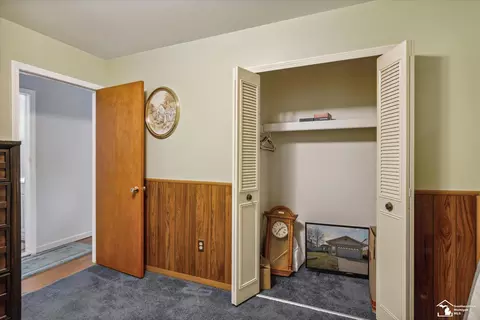Bedroom - 20644 Foxboro, Riverview, MI 48193 photo 8 of 8