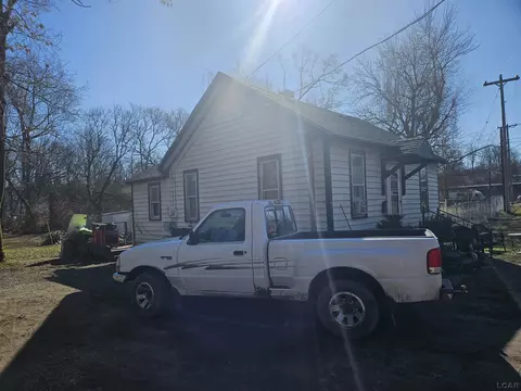 213 George, Adrian, MI 49221 photo 2
