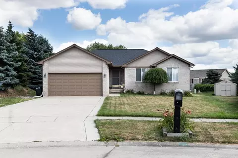 53052 Flamingo, New Baltimore, MI 48047