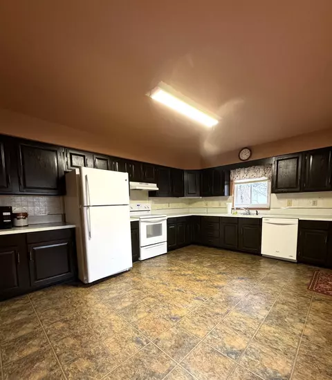 Kitchen - 1508 Saint Clair Blvd, Algonac, MI 48001 photo 1 of 2