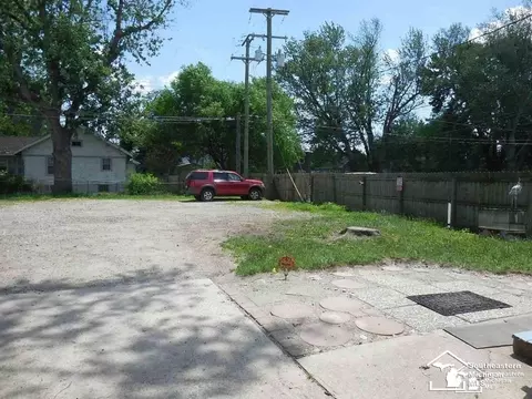 Other - 440 N Monroe, Monroe, MI 48162 photo 6 of 12