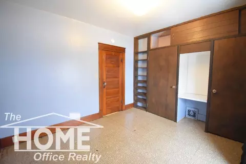 Entry Way - 717 Pine, Owosso, MI 48867 photo 4 of 4