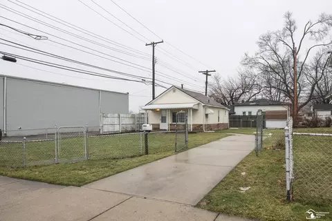 14822 Fordline, Southgate, MI 48195