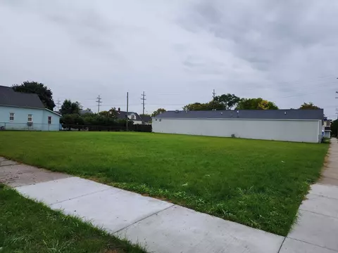 1414 Kosciuszko, Bay City, MI 48708