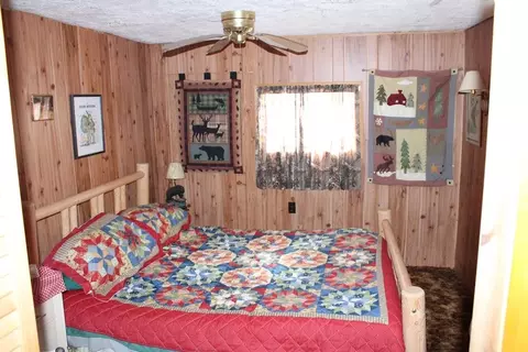 Bedroom - 4142 Southwood, Harrison, MI 48625 photo 2 of 2