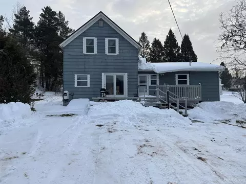 10355 N Grant, Ramsay, MI 49959
